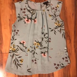 OLM Floral Sleeveless Blouse | Small
